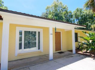 140 Avenue D, Apalachicola, FL 32320