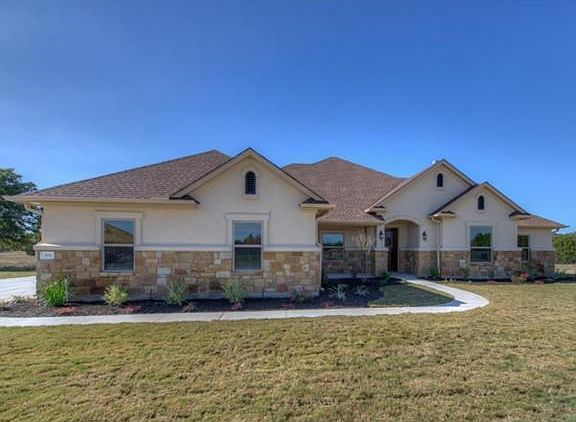 2nd image of 104 Quiet Oak Cv
