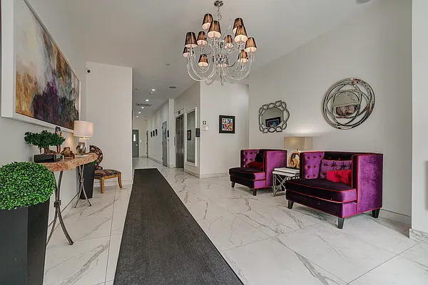 Rented by Compass | media 21