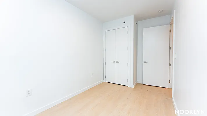 Rented by Nooklyn NYC LLC | media 64