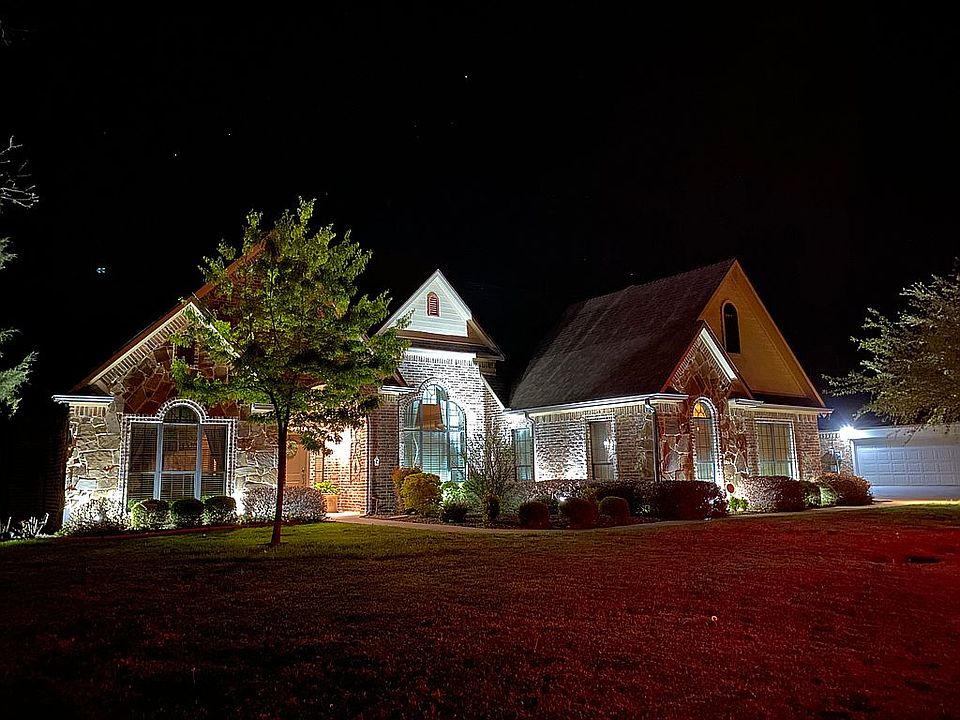 1st image of 2307 Peachtree Ct
