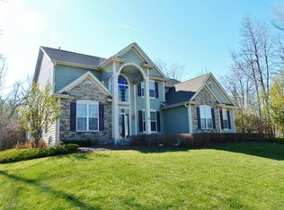 6825 N Coventry Ct, Milwaukee, WI 53224