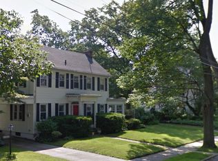 11483 179th St, Addisleigh Park, NY 11434