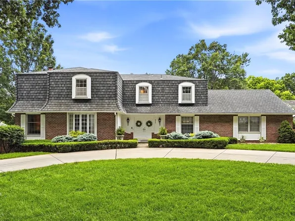 3423 W 92nd Pl, Leawood, KS 66206
