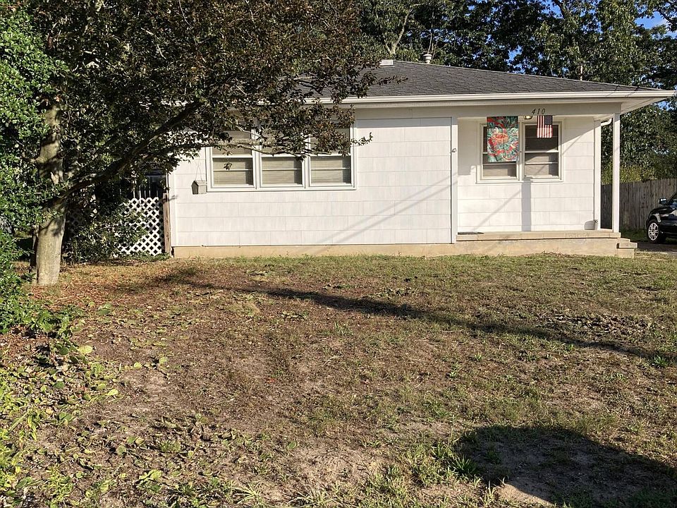 2nd image of 410 18th Avenue