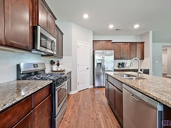 5th image of 17526 Eagles Perch Dr