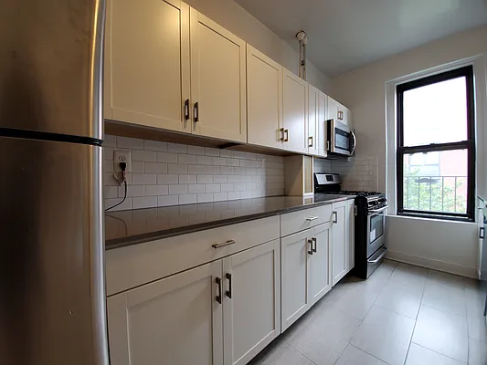 Rented by Living New York | media 18