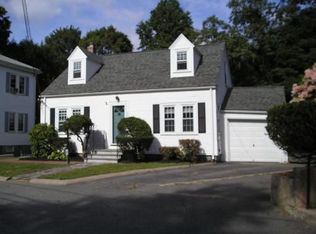 52 Oak St, Dedham, MA 02026