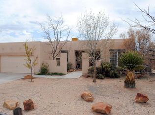 2236 Monterrey Rd NE, Rio Rancho, NM 87144