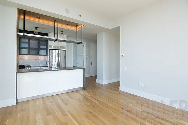 Rented by The KCI Group | media 1