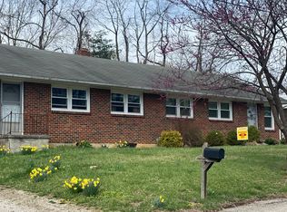 1005 Montgomery St #A, Blacksburg, VA 24060