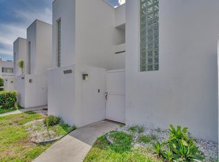 5050 Elmhurst Rd APT D, West Palm Beach, FL 33417