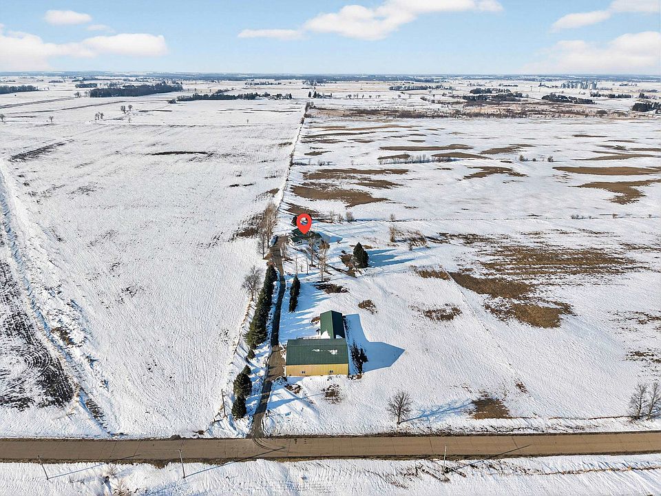 1st image of W13487 Carter Rd