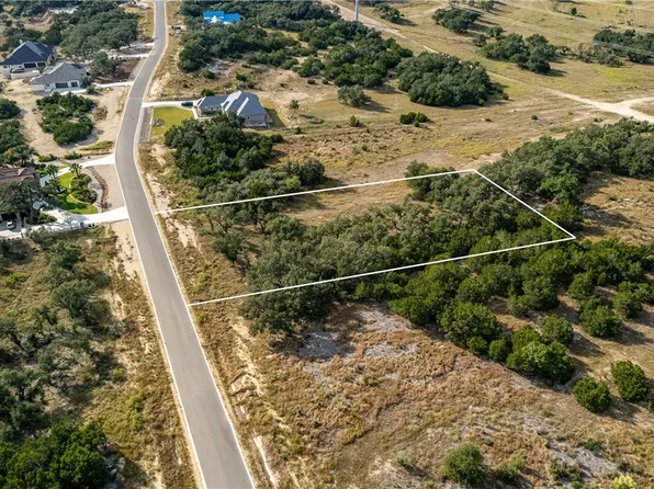 660 Travis Forest Dr, Bulverde, TX 78163