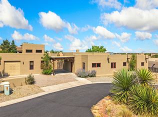 3 Calle Las Casas, Santa Fe, NM 87507