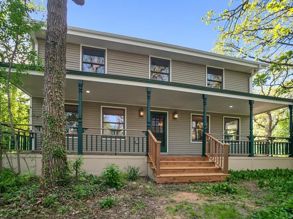 W363S10985 Burr Oak TRAIL, Eagle, WI 53119