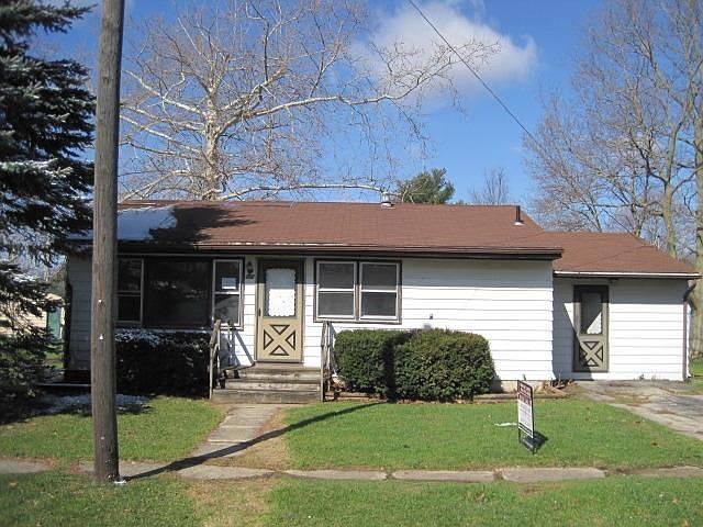1st image of 206 N Pecatonica St