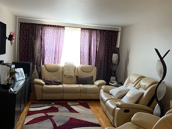 4th image of 2800 Coyle St APT 624