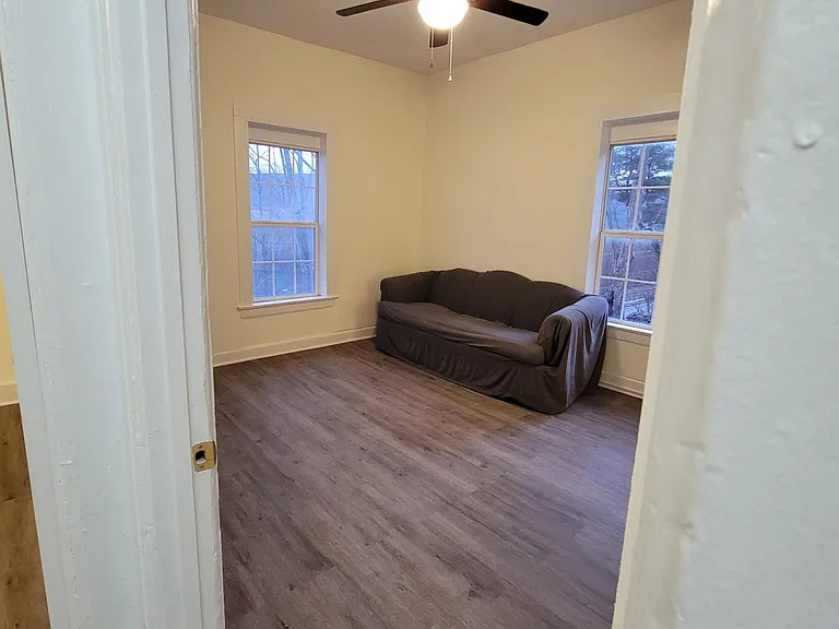 128 Chestnut St #128B — Photo 15