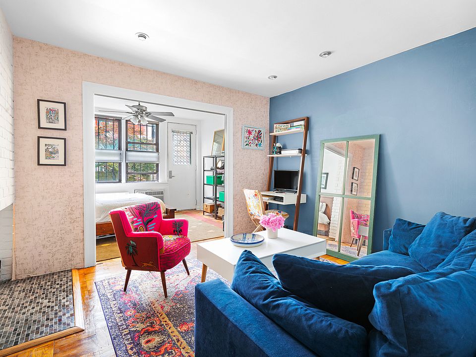 1st image of 250 W 15th St APT 1H