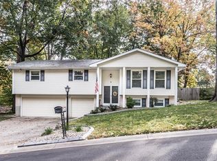 9 San Camille Ct, Saint Charles, MO 63303