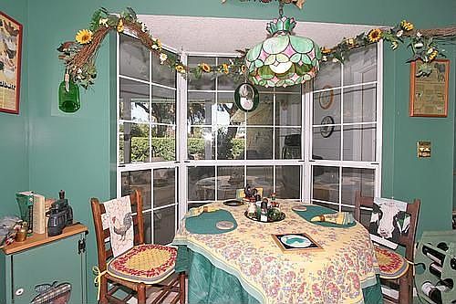 Breakfast Nook