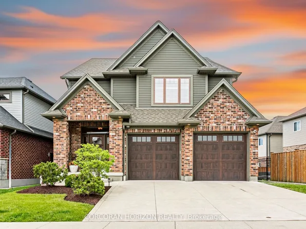 428 Twinleaf St, Waterloo, ON N2V 0E8