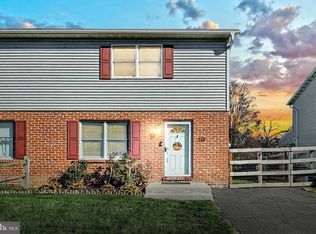 216 Westminster Ave, Hanover, PA 17331