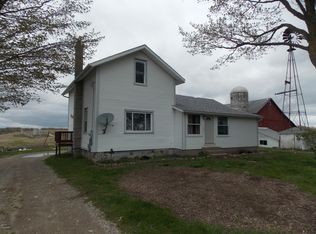 9720 E Beecher Rd, Pittsford, MI 49271
