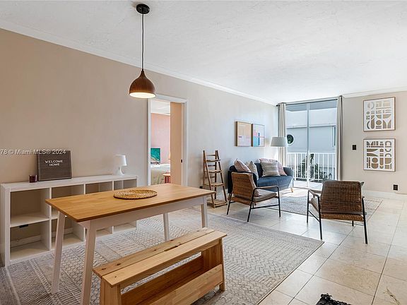2nd image of 2829 Indian Creek Dr APT 307