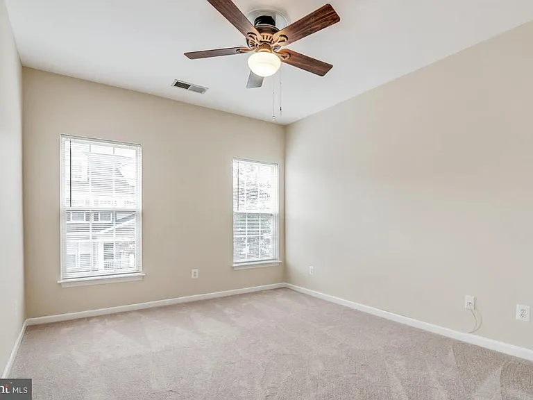 43028 Old Gallivan Ter — Photo 17