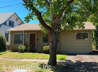 1032 SW 10th St, Corvallis, OR 97333