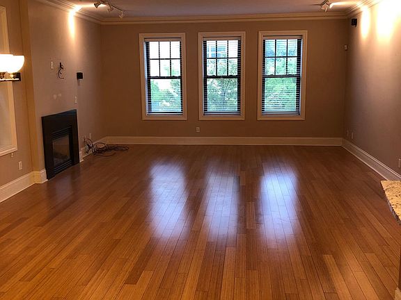 2nd image of 4440-4448 Olive St #Cy1