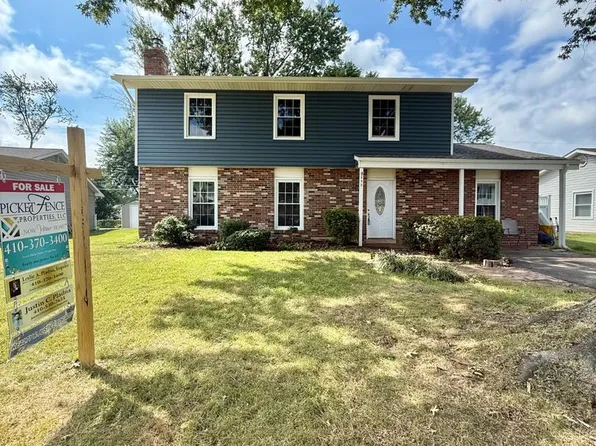 932 Winterhaven Dr, Gambrills, MD 21054