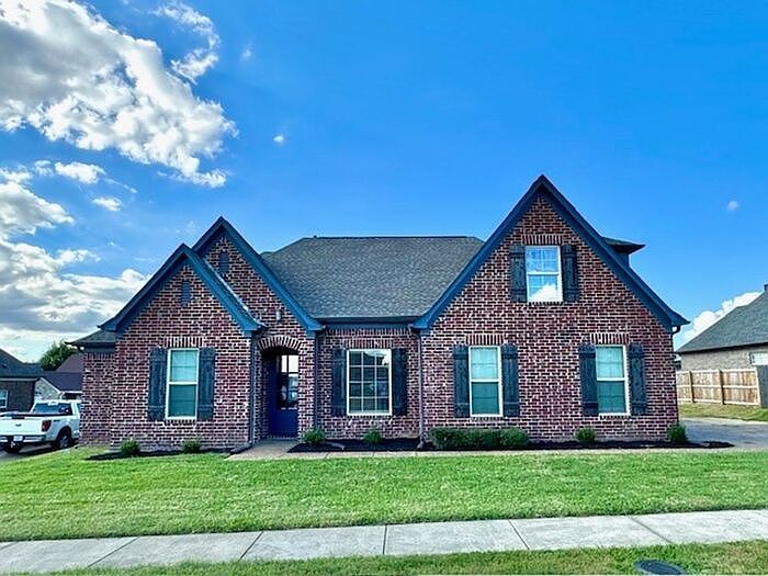 1st image of 5403 Riverstone Dr