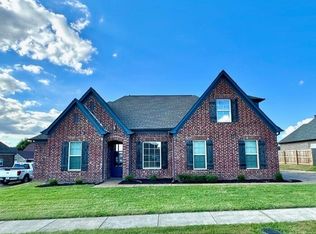 5403 Riverstone Dr, Memphis, TN 38125