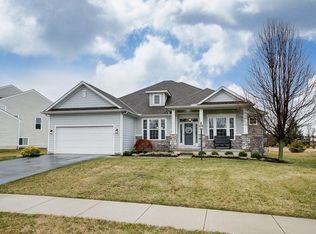 6974 Greenspire Dr, Lewis Center, OH 43035