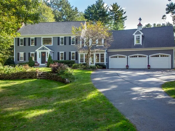 3 Pheasant Hill Ln, Duxbury, MA 02332