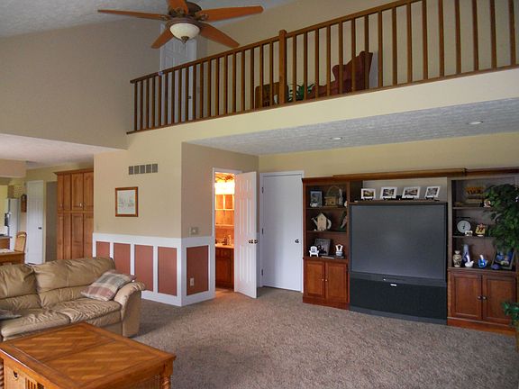 5th image of 5464 Longlake Ct