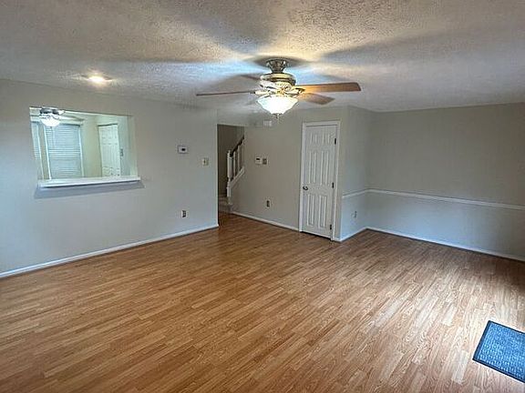 4th image of 7700 Pomeroy Ct