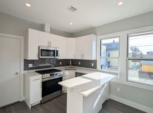 59 Locust Ave #2R, Wallington, NJ 07057