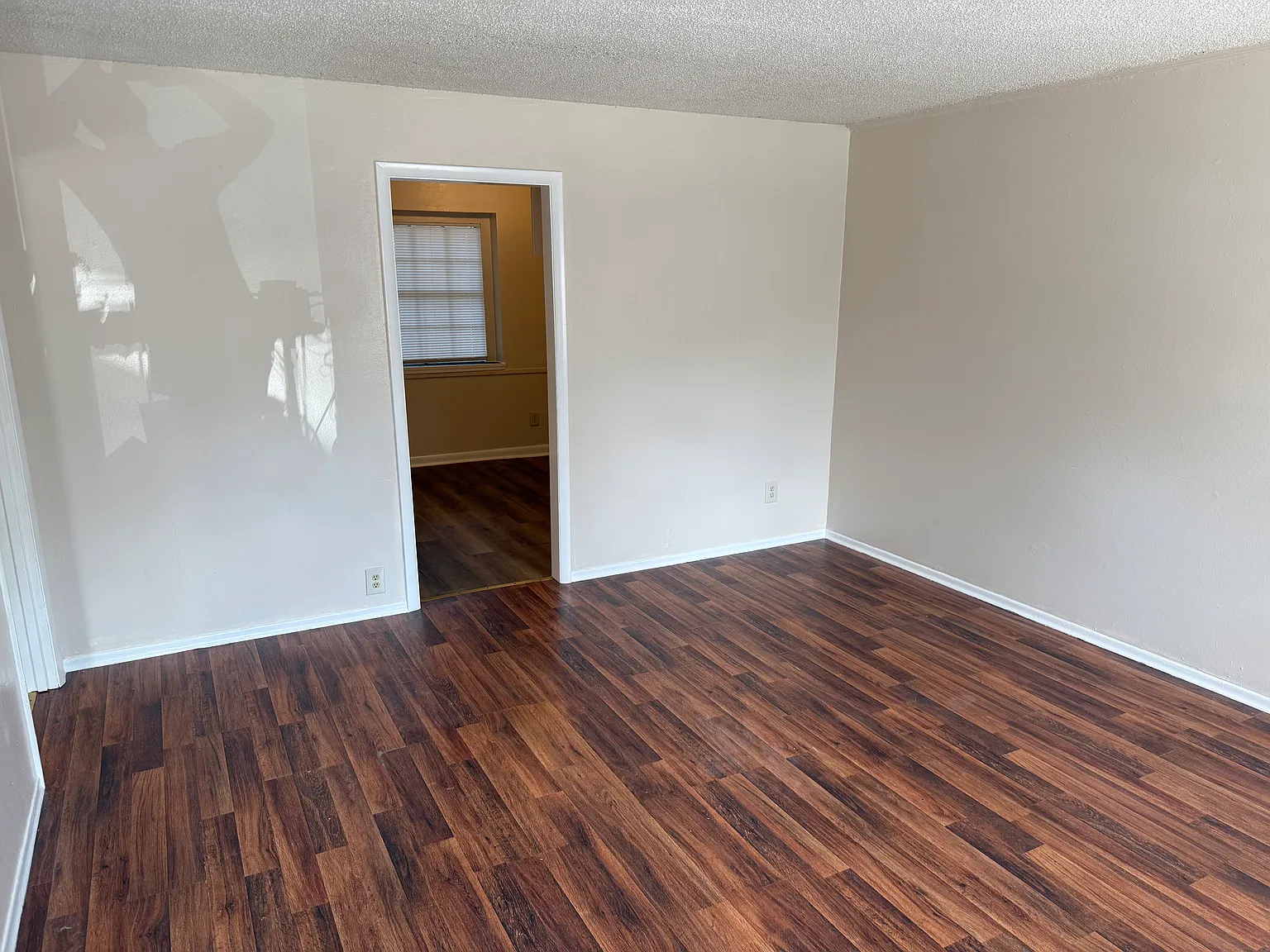 2 bed, $800 — Photo 1