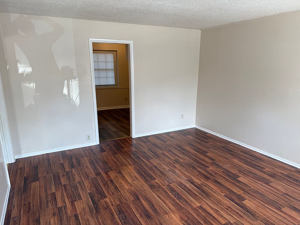 1st image of 111 Espejo St #12