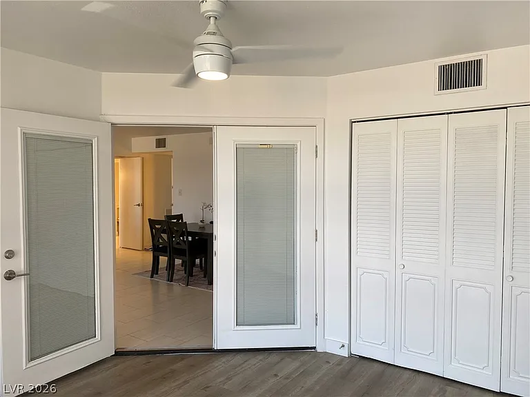 3930 University Center Dr #208 — Photo 17