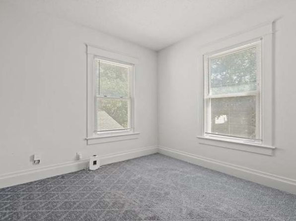122 N White Ave #1