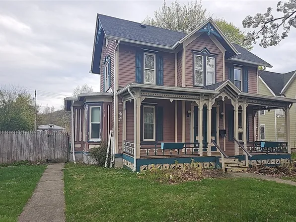 332 E 2nd St, Corning, NY 14830