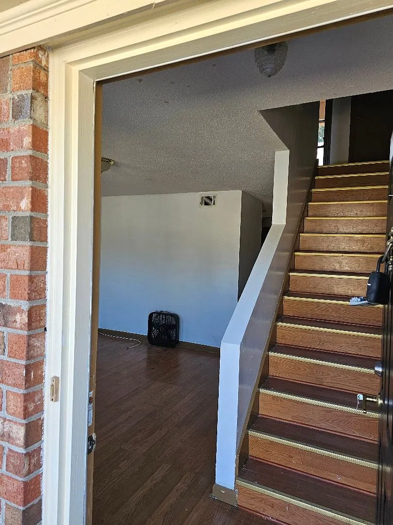 2 Br Townhome — Photo 3