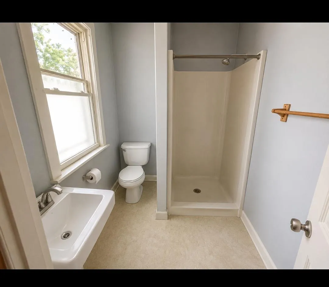 2 bed, 1816 sqft, $1,200 — Photo 2