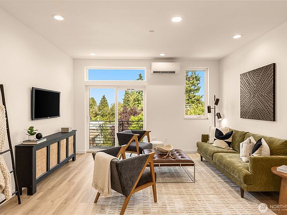 4th image of 1914 D Ferry Avenue SW