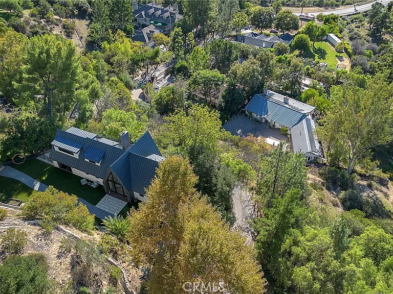 24301 Sylvan Glen Rd — Photo 64
